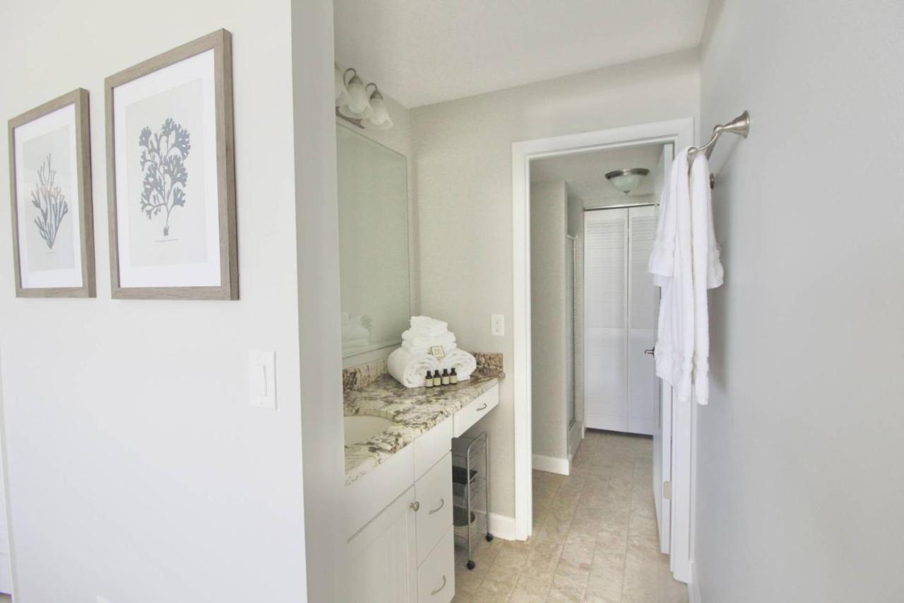 Ocean Breeze Condo Jensen Beach Esterno foto